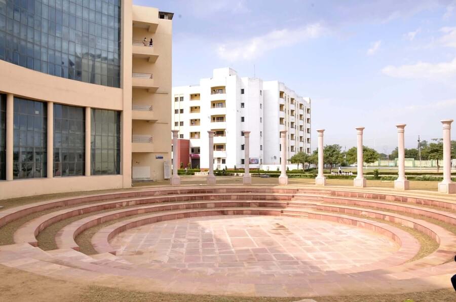 Mangalayatan University Aligarh Campus & Infrastructure photo 17